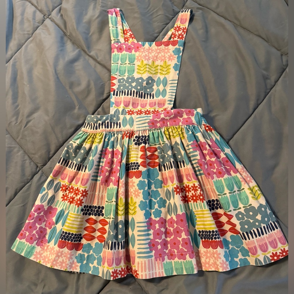 Hannah Kate Apron Dress Girl’s 6 S Multicolor floral criss-cross straps Sash